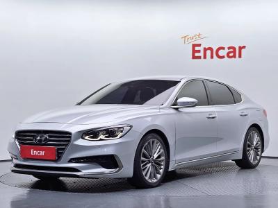 2018 Hyundai Grandeur