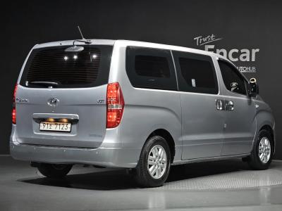 2021 Hyundai Starex