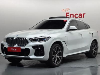 2022 BMW X6