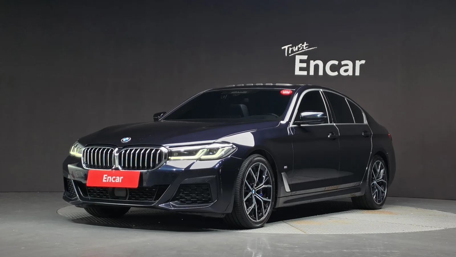 2022 BMW 5-Series