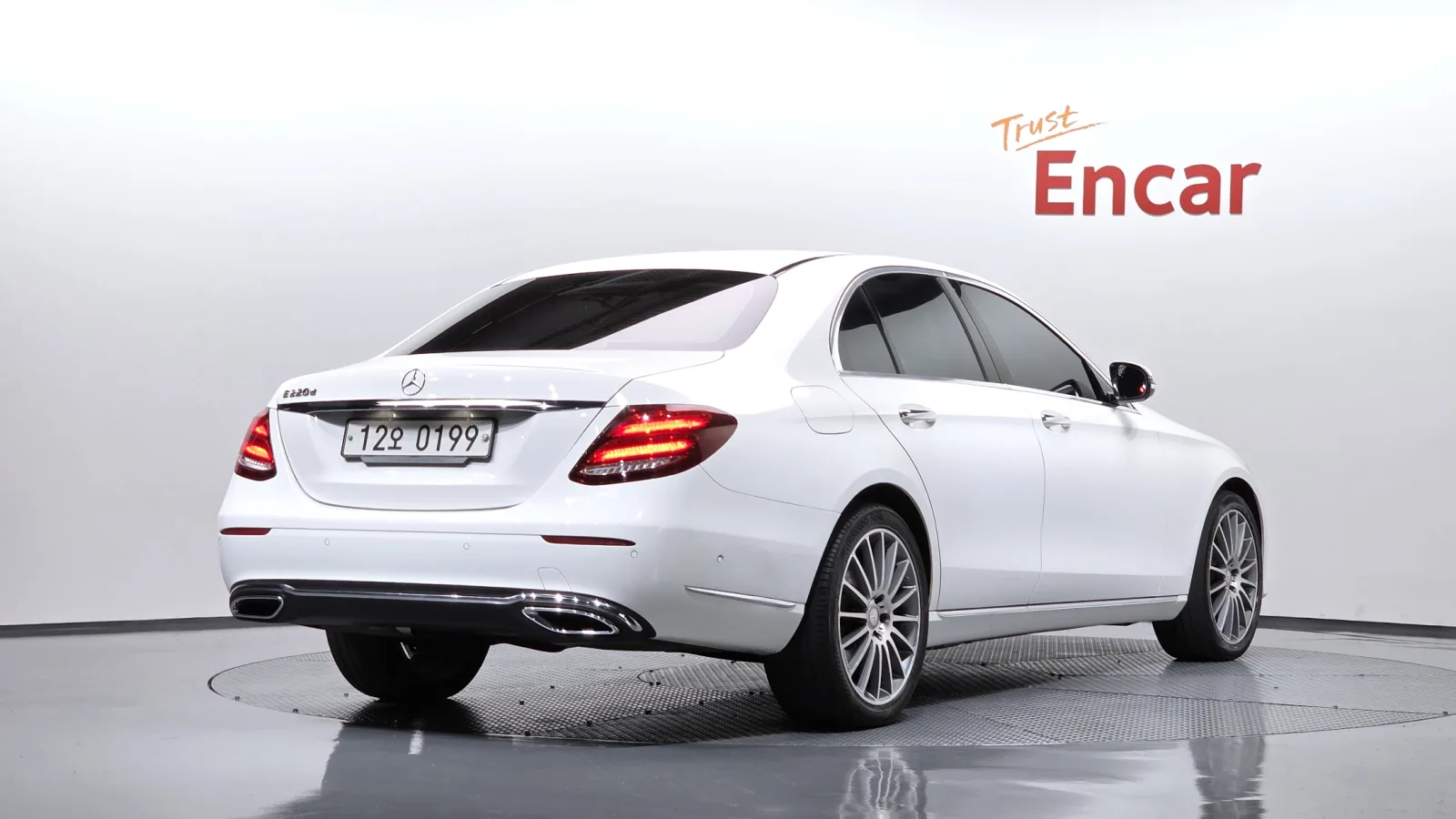 2017 Mercedes-Benz E-Class