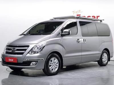 2016 Hyundai Starex