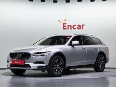 2021 Volvo V90