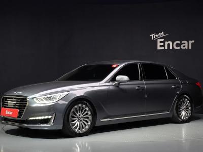 2016 Genesis EQ900