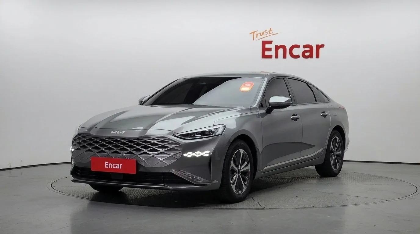2023 Kia K8