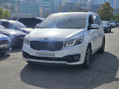 2018 Kia Carnival