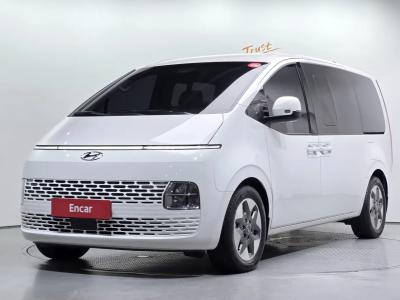 2022 Hyundai Staria