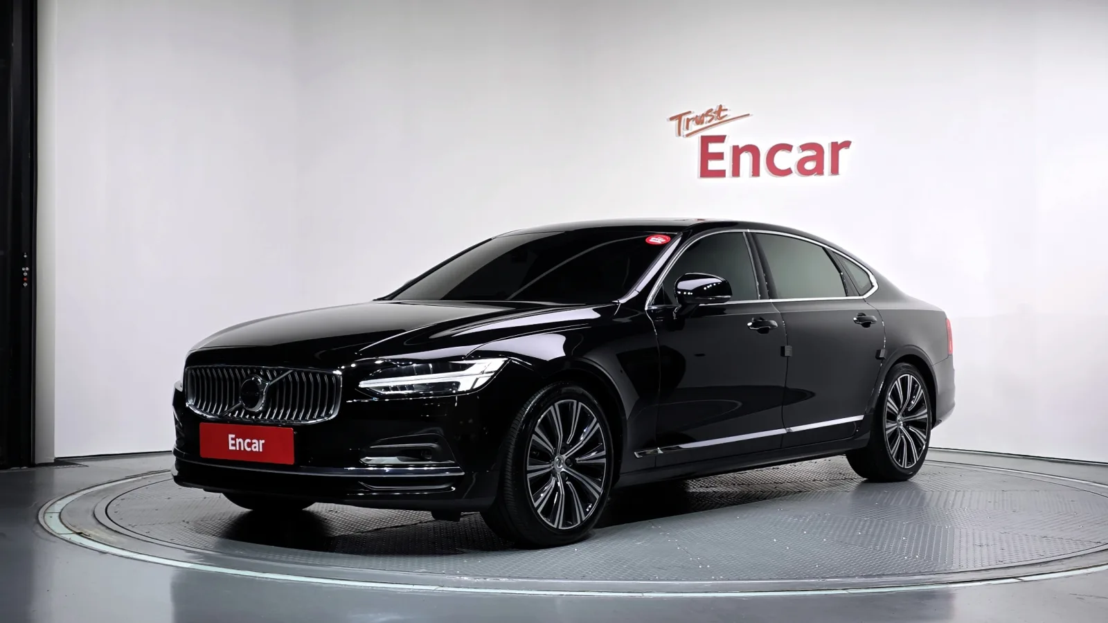 2021 Volvo S90