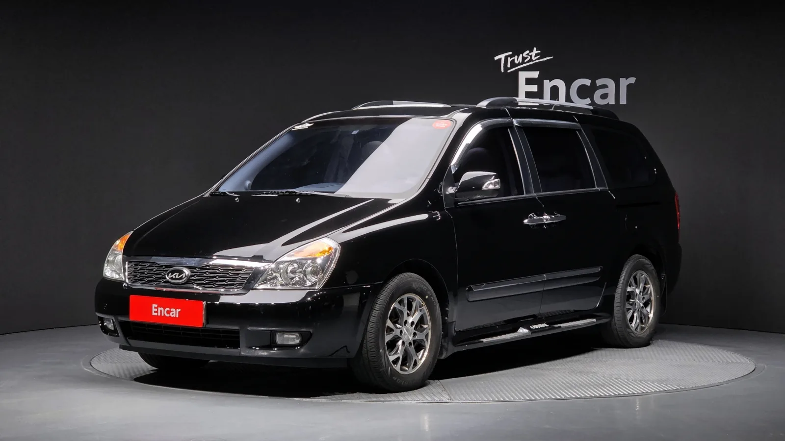2014 Kia Carnival