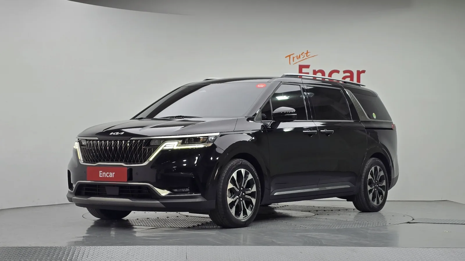 2023 Kia Carnival