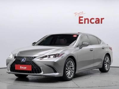2022 Lexus ES