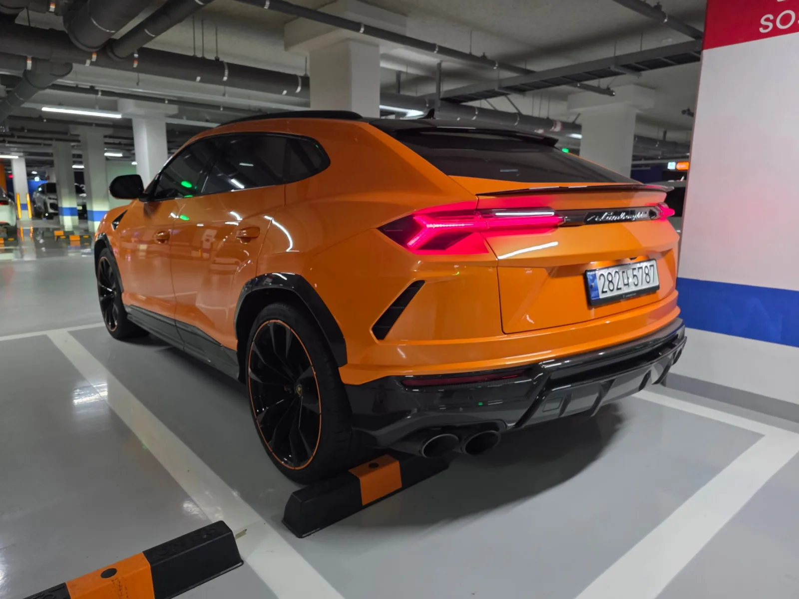 2022 Lamborghini Urus