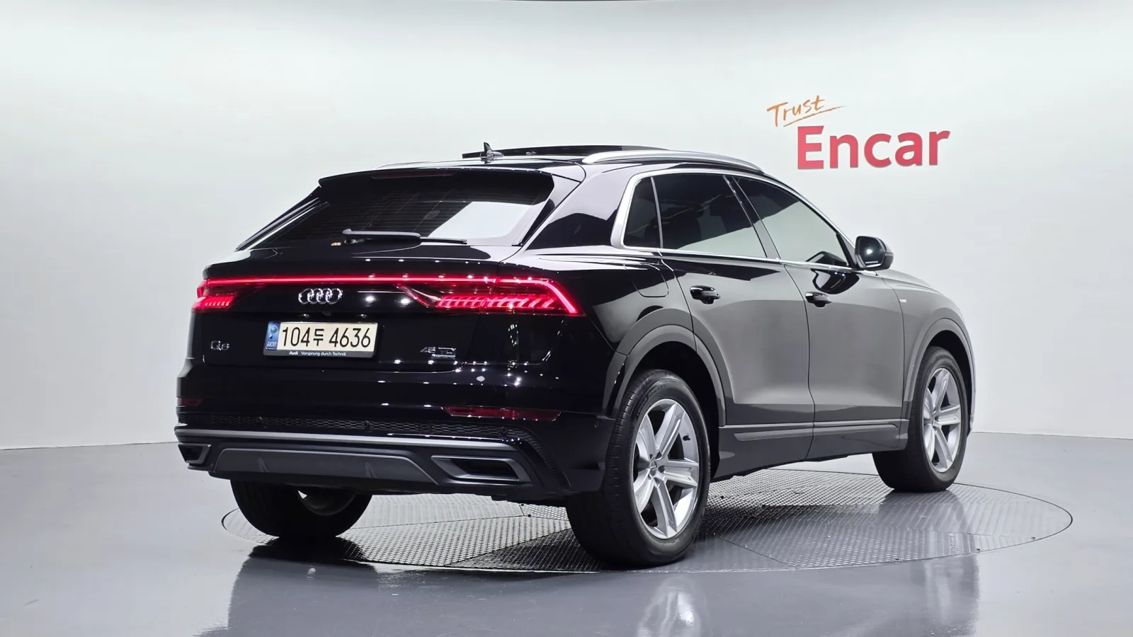 2021 Audi Q8