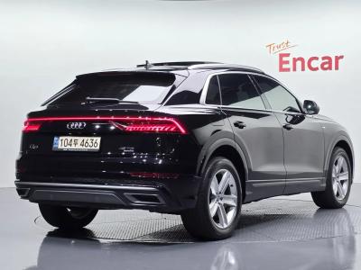 2021 Audi Q8