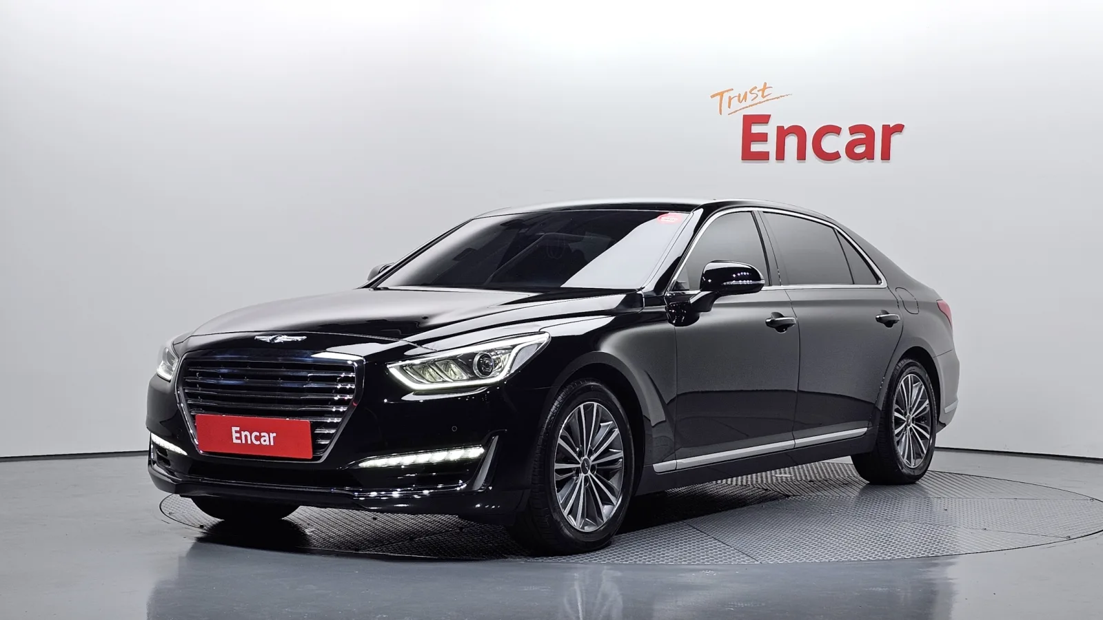 2016 Genesis EQ900