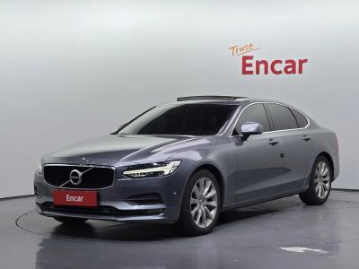 2018 Volvo S90