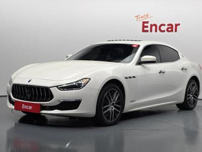 2018 Maserati Ghibli