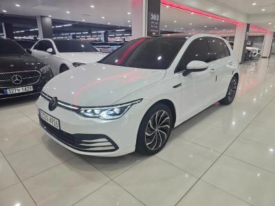 2023 Volkswagen Golf