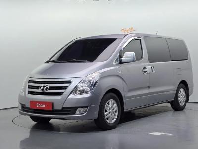 2017 Hyundai Starex