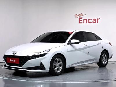 2022 Hyundai Elantra