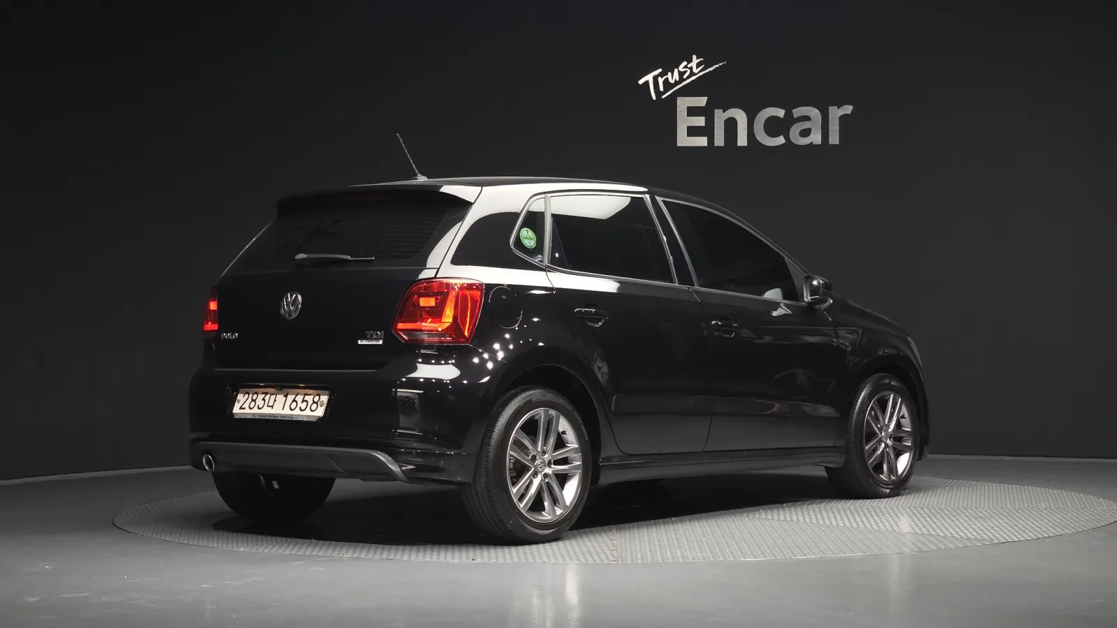 2015 Volkswagen Polo
