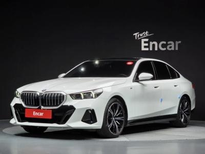 2025 BMW 5-Series