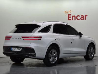 2025 Genesis GV70