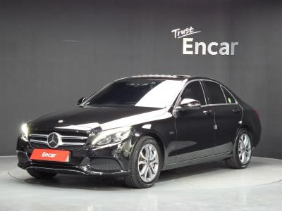 2018 Mercedes-Benz C-Class