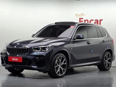 2022 BMW X5