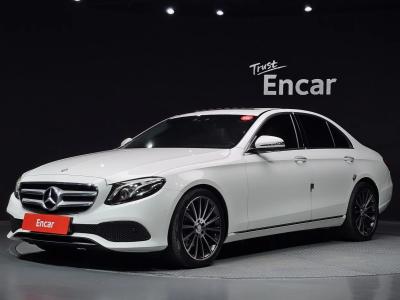 2017 Mercedes-Benz E-Class
