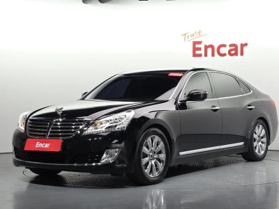 2015 Hyundai Equus
