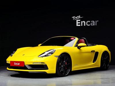 2020 Porsche 718