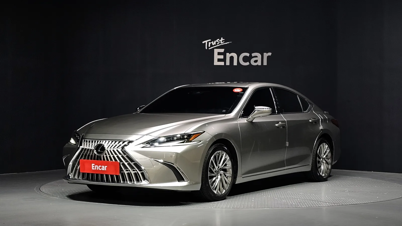 2025 Lexus ES