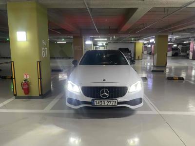 2017 Mercedes-Benz E-Class