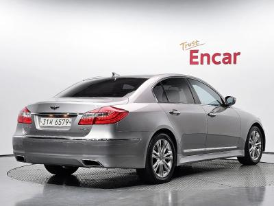 2012 Hyundai Genesis