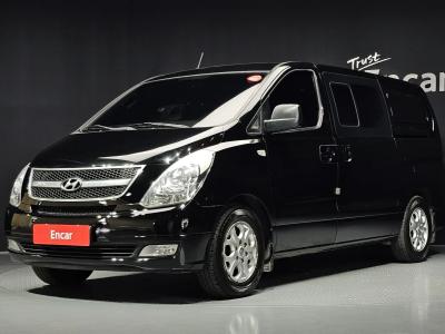 2014 Hyundai Starex