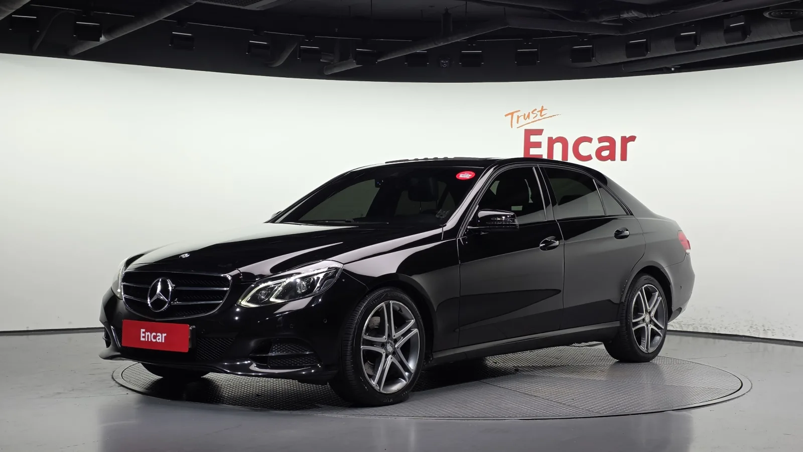 2016 Mercedes-Benz E-Class