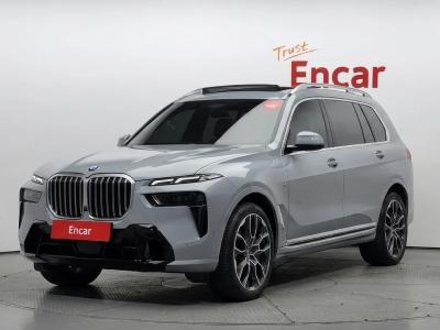 2024 BMW X7