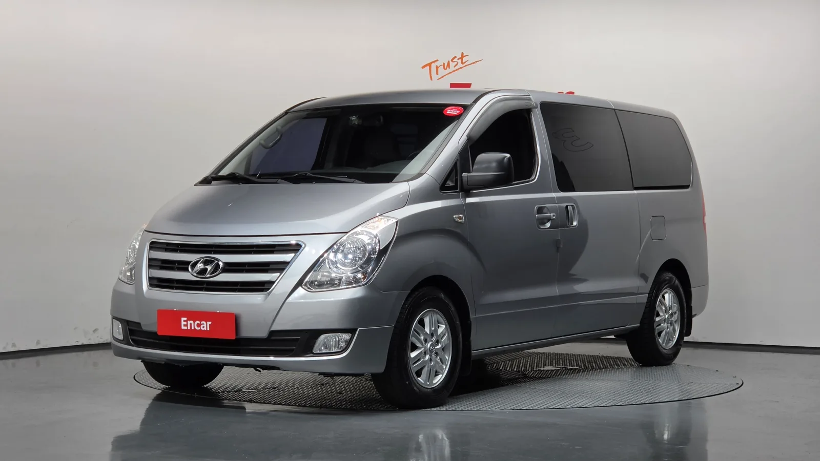 2018 Hyundai Starex