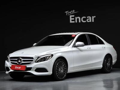 2016 Mercedes-Benz C-Class
