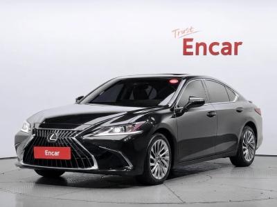 2023 Lexus ES