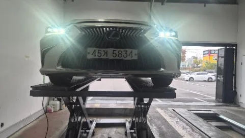 2019 Lexus ES
