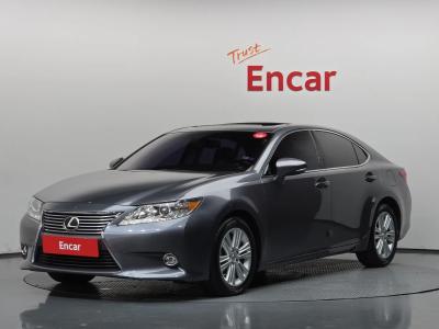 2015 Lexus ES