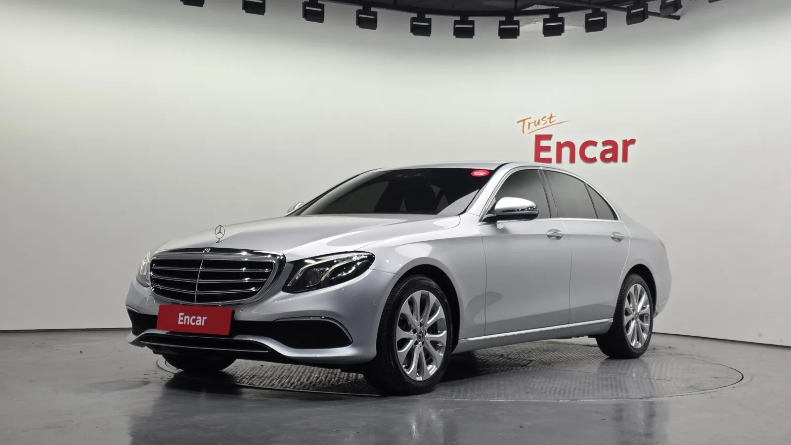 2017 Mercedes-Benz E-Class