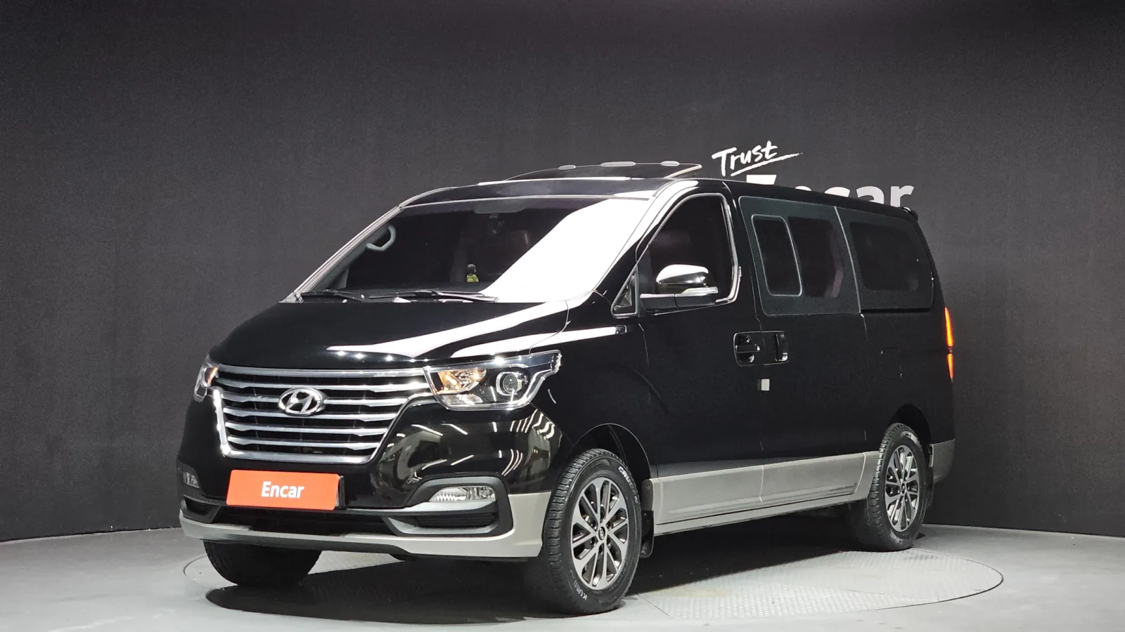 2019 Hyundai Starex