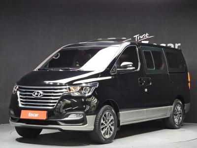 2019 Hyundai Starex