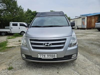 2017 Hyundai Starex