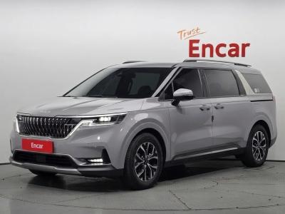 2023 Kia Carnival