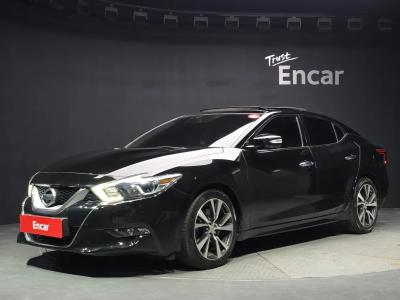 2016 Nissan Maxima