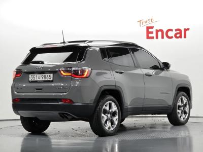 2020 Jeep Compass